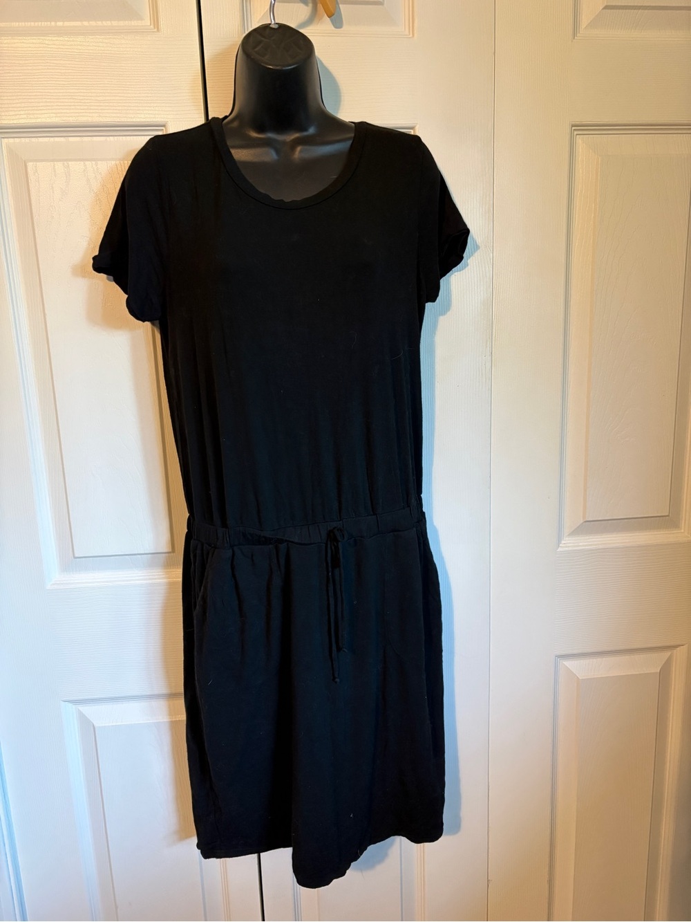 32 Degrees Black Midi Drawstring-Waist Tee Dress